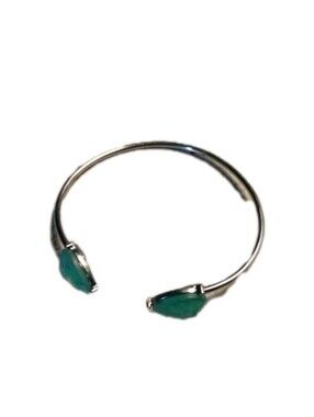 Elegant Silver and Green Gemstone Bracelet